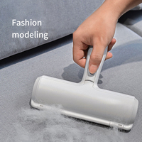 Brosse anti-poils et anti-bouloches pour animaux de compagnie, auto-nettoyante, réutilisable, pour meubles et vêtements