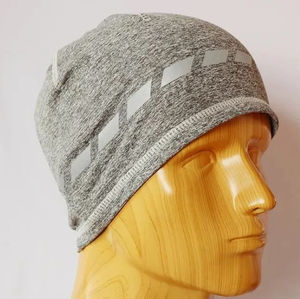 หมวกเบนนี่ปรับได้คลาสสิกให้ความอบอุ่นสำหรับทุกเพศ2025ผ้าโพลีเอสเตอร์100% ออกแบบได้ตามต้องการสำหรับฤดูหนาว - Product Image 5