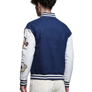 Veste universitaire pour homme avec logo personnalisé 2025, manches en cuir et broderie, nouveau design, veste universitaire en toile - Product Image 3