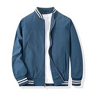 Chaqueta de bombardero para hombre con diseño de logotipo personalizado OEM, chaqueta cortavientos ligera informal con estilo - Product Image 1