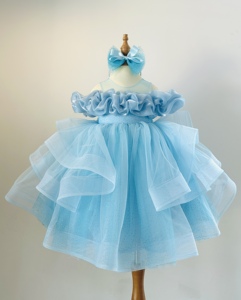 Nhung Nguyen princesa Vestido largo de satén y mezclilla bebé niña vestido de fiesta de alta calidad OEM ODM hecho en Vietnam sin velo - Product Image 5