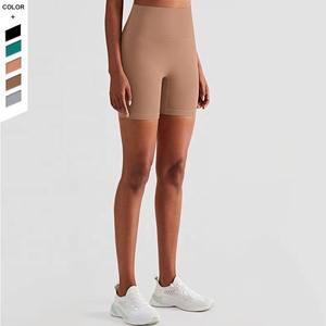 กางเกงกีฬาขาสั้นยกก้นกางเกงขาสั้นเล่นฟิตเนสโยคะสำหรับผู้หญิงเสื้อผ้าออกกำลังกายแบบไม่มีตะเข็บด้านหน้าดีไซน์ทันสมัย - Product Image 2