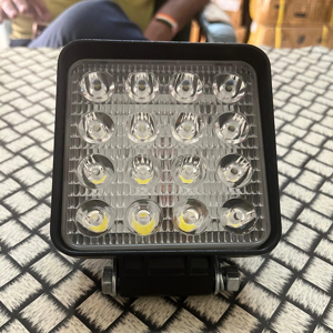 LÁMPARA DE TRABAJO LED MAQUINA DE MOVIMIENTO DE TIERRA DE INUNDACIÓN - Product Image 1