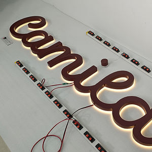 Letras de Acero Inoxidable con Acabado Dorado para Exteriores, Iluminadas con Luz LED 3D, Fabricante de Letreros con Logotipo Comercial - Product Image 1