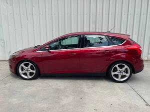 Ford Focus Titanium del 2014 usata in vendita a basso prezzo - Product Image 4