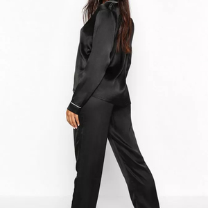 ชุดนอนผ้าไหมซาตินสำหรับผู้หญิงชุดนอนผ้าซาตินสวมใส่สบายระบายอากาศได้ดีสไตล์คลาสสิกสินค้ามาใหม่ - Product Image 6