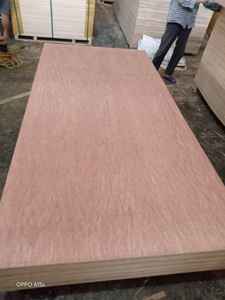 ไม้อัดเชิงพาณิชย์ดีไซน์ทันสมัย แกนไม้อัด พร้อมหน้าไม้บินทังกอร์ ผสมไม้เนื้อแข็งยูคาลิปตัส ขนาด 1220x2440 - Product Image 3