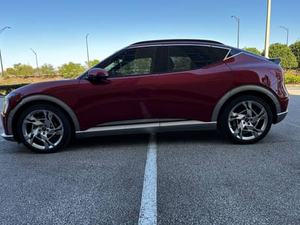 2023 G V 6 0 AWD Motor Doble Neumáticos R18 Batería de Litio Asientos de Cuero Cámara Trasera - Product Image 5