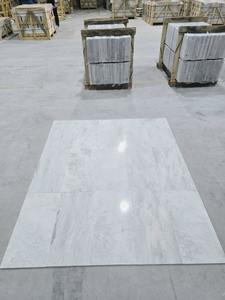 Losa de mármol moderna de alta calidad, acabado liso, patrón blanco de Carrara Bianco, piedra Natural duradera de ónix para decoración de suelo de pared - Product Image 6