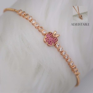 Pulsera de Cadena Moderna con Motivo de Manzana y Circonita Cúbica (AD), Aleación de Alta Calidad, Diseño Ajustable - Product Image 2