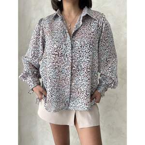 Chemisiers et chemises imprimés pour femmes - Product Image 3