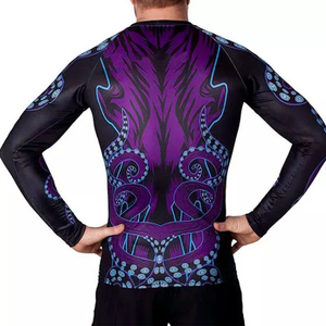 Rashguard MMA unisexe de haute qualité imprimé par sublimation, manches longues, compression, respirant, tissu Spandex/Nylon, couleur et logo personnalisés - Product Image 6