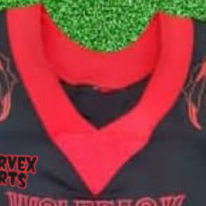 Conjunto de ropa deportiva de uniforme de fútbol americano para hombres cómodos de fabricante profesional | Uniformes de fútbol americano para jóvenes - Product Image 2