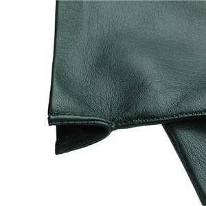 Vente en gros d'hommes noir écran tactile noir bouton de mode polaire-chaud conduite peau de chèvre-gants en cuir PU du Pakistan - Product Image 4