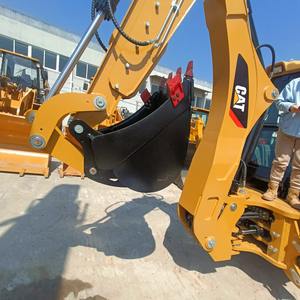 Chargeuse-pelleteuse d'occasion Forload CAT420F2 modèle 2023, capacité nominale de 100 tonnes, chargeuse agricole à vendre avec moteur, boîte de vitesses et pompe - Product Image 5