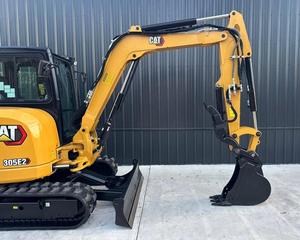 LIVRAISON GRATUITE EXCAVATRICE CAT 305E2 MOTEUR DIESEL 42 CV CABINE CLOSÉE CLIMATISATION/CHAUFFAGE/RADIO BAGUE DE 24 POUCES APPROUVÉE EPA CE Pouce hydraulique PLC - Product Image 6