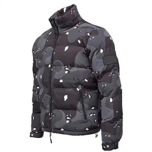 Veste matelassée en nylon/polyester à sublimation par bulles, collection hiver, fabrication en usine, veste d'extérieur personnalisée pour hommes - Product Image 2