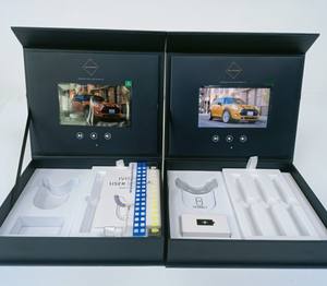 Cassetta di invito Video con schermo LCD con Brochure Video - Product Image 5