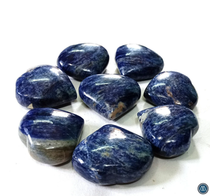 Cristal de alto pulido de piedras preciosas naturales en forma de corazón de sodalita de calidad superior con técnica de tallado regalo/Decoración de meditación - Product Image 2