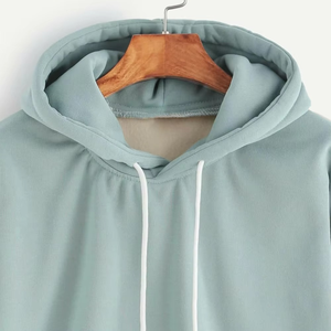 Sudadera con capucha de color sólido con logotipo personalizado para hombre, ropa informal transpirable básica, mezcla de algodón, manga larga, ajuste Regular - Product Image 3