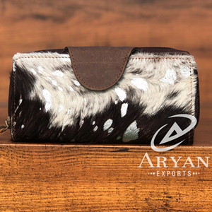 Vrais portefeuilles en cuir de fourrure métallique véritable faits à la main vente chaude multi-usages embrayages de style vintage uniques pour femmes pour des usages quotidiens - Product Image 1