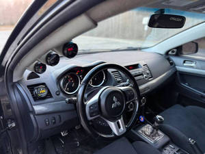 Auto Usado de Calidad a Precio Accesible, Mitsubishi Lancer 2010, Volante a la Izquierda - Product Image 4