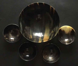 Bol en corne naturelle, bol de service écologique pour les fêtes, avec couleur et emballage personnalisés, SANIYA HANDICRAFT - Product Image 2