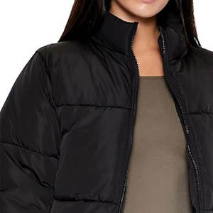 Chaquetas Acolchadas Ligeras para Mujer Hechas en Pakistán, Ropa Casual, Chaqueta Acolchada de Alta Calidad para Mujer - Product Image 4