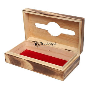 Boîte à mouchoirs en bois de luxe artisanale, motif floral gravé, qualité supérieure pour la salle à manger, décoration d'espace de vie, Tradebyd - Product Image 6