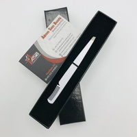 Pince à épiler professionnelle blanche de qualité supérieure, logo personnalisé, acier durable, pointes biseautées et pointues, réutilisable, antistatique, durable