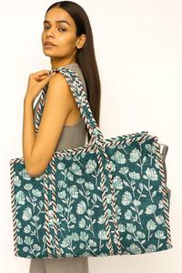 Sacs fourre-tout matelassés en coton imprimés à la main, sacs fourre-tout traditionnels indiens, sacs fourre-tout artisanaux avec imprimés à la main - Product Image 2