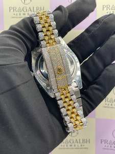 Reloj de Cuarzo con Diamantes Moissanite, Diseño Iced Out de Lujo, Movimiento ETA, Cristal de Zafiro, Correa de Acero Inoxidable, Resistente al Agua 10 Bar - Product Image 2