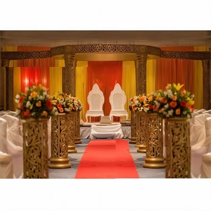 Mandap de Boda Personalizable con Pilares de Fibra Dorada, Estilo de Toldo Redondo Desmontable, Escenario de Matrimonio, Mandala Indio de Tendencia en EE. UU. - Product Image 1