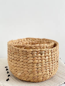 Ensemble de 2 paniers de fruits en jacinthe d'eau ronde naturelle pour la maison et le stockage faits à la main du Vietnam - Product Image 5