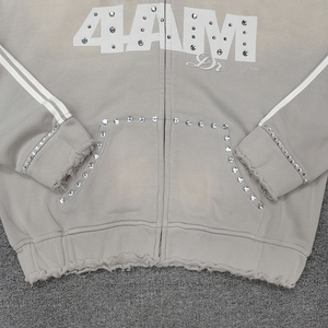 Sudadera con Capucha Personalizada 100% Algodón, Corte Holgado, Cierre de Cremallera, Pedrería, Impresión DTG, Pintura en Aerosol, Sudadera para Hombre - Product Image 3