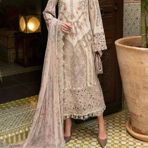 Vestido de fiesta formal sin costuras más vendido para mujer Nuevo diseñador Longitud regular Salwar Kameez 2025 vestido pakistaní - Product Image 1