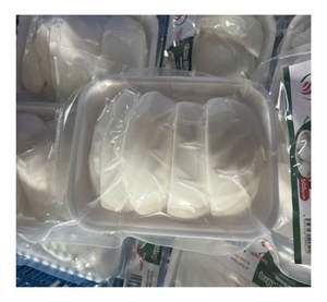 Carne de coco IQF Vietnam Coco blanco congelado Venta al por mayor Suministro a granel Perfecto para batidos Postres Panadería y fabricantes de alimentos - Product Image 1