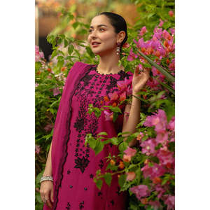 Conjunto de 3 piezas Rang Rasiya: Camisa sin mangas de gasa bordada con lentejuelas, Dupatta de red Khaddi bordada y Pantalones bordados - BIC-4888 Transpirable - Product Image 6