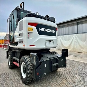 Excavatrices sur roues Hydromek 150 WR d'occasion, modèle 2023, 34 tonnes, avec godet de terrassement, 4x4, moteur hydraulique, équipement de construction - Product Image 5