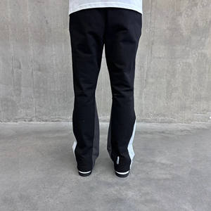 Pantalones de chándal acampanados informales de alta calidad con logotipo personalizado, pantalones de chándal acampanados apilados con cintura elástica de retazos para hombre - Product Image 5