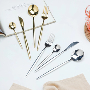 Ensembles de couverts en métal plaqué argent avec longue poignée mince pour la maison et le restaurant - Product Image 2