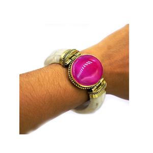 กำไลข้อมือแฟชั่นสไตล์ใหม่ ประดับด้วยกระดูก งานแฮนด์เมด เครื่องประดับวินเทจ กำไลกระดูกพร้อมตัวล็อคทองเหลือง งานฝีมือทำมือ - Product Image 1