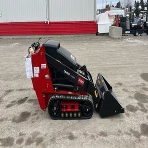 รถตักล้อยางขนาดเล็ก Toro TX525 พร้อมบุ้งกี๋หน้า สำหรับงานก่อสร้างในฟาร์ม - Product Image 5