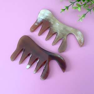 Peine de Cuerno de Búfalo Natural Orgánico Pulido, Peine Tradicional Hecho a Mano para Cabello y Barba, Antiestático y Antirotura - Product Image 1