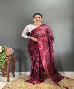 ส่าหรีส่าหรีผ้าไหมที่สง่างามพร้อมการปักที่หลากหลายและดูเป็นทางเลือกที่ดีที่สุดสำหรับสวมใส่ตามเทศกาล - Product Image 1