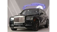 Nouvelles caractéristiques uniques et améliorations - Rolls Royce Cullinan d'occasion, modèle 2021, essence, couleur noire, voitures prêtes à rouler
