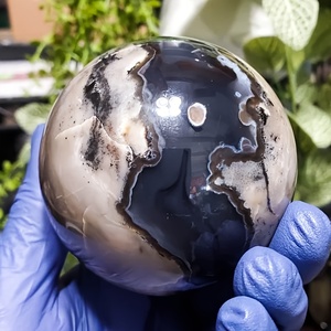 Vente en gros de boules <span class=keywords><strong>magiques</strong></span> en cristal naturel, sphères d'agate volcanique avec réaction UV verte pour la décoration de la maison - Product Image 6