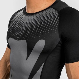 ชุดป้องกันผื่นคันสำหรับผู้ชายแขนเสื้อกันผื่นคันแบบระบายอากาศได้ดี - Product Image 4