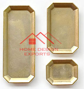 Diseño de lujo Hotel y restaurante Decir Base de madera Mango de metal Comida y bebidas Bandeja de metal para servir en acabado dorado primum - Product Image 6