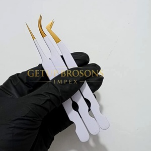 Pince à épiler GETUP BROSONS IMPEX à pointe dorée de précision, courbe lisse, isolation volume, en acier inoxydable 90 - Product Image 1